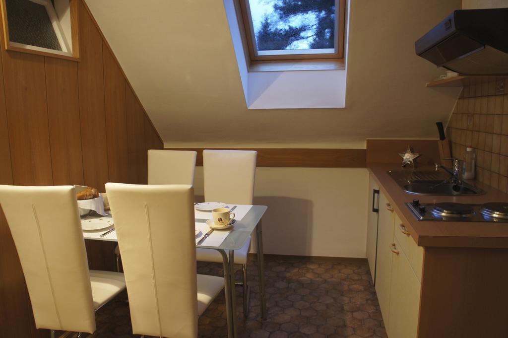 Appartements Kronig Pörtschach am Wörthersee Стая снимка